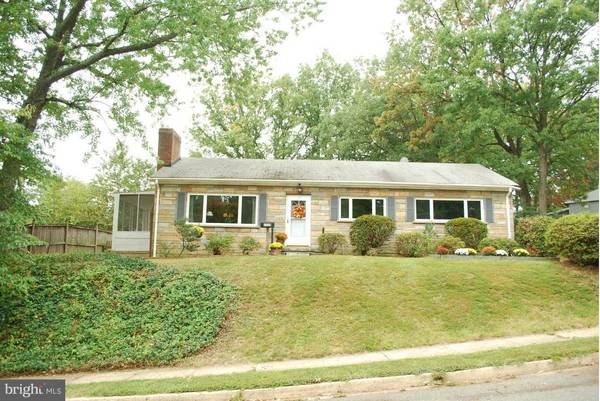 1118 S. FOREST DR, Arlington, VA 22204