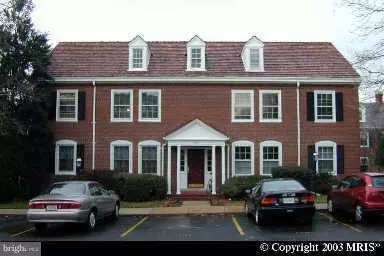 3251 STAFFORD ST S #A2, Arlington, VA 22206