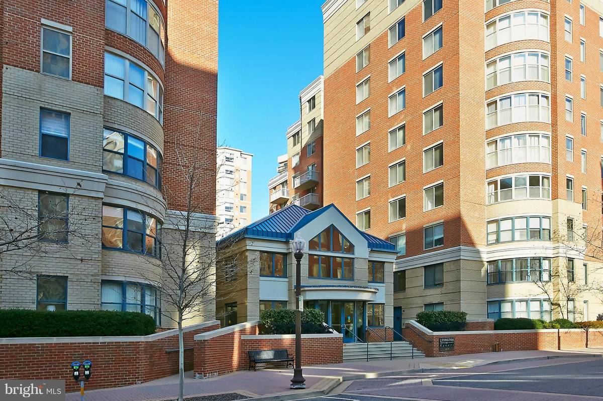 Arlington, VA 22203,3835 9TH ST N #405W