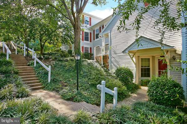 Arlington, VA 22206,2915-F WOODSTOCK ST #6