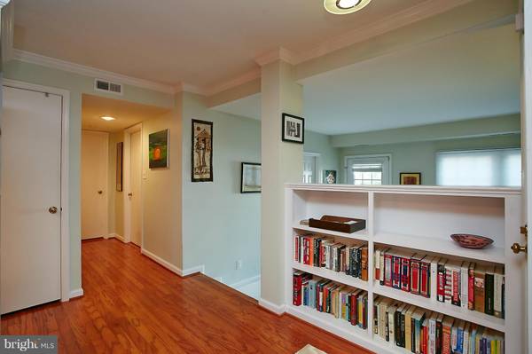 Arlington, VA 22206,2915-F WOODSTOCK ST #6