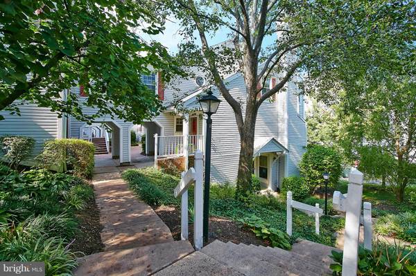 Arlington, VA 22206,2915-F WOODSTOCK ST #6