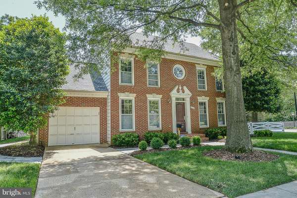 4714 8TH ST S, Arlington, VA 22204