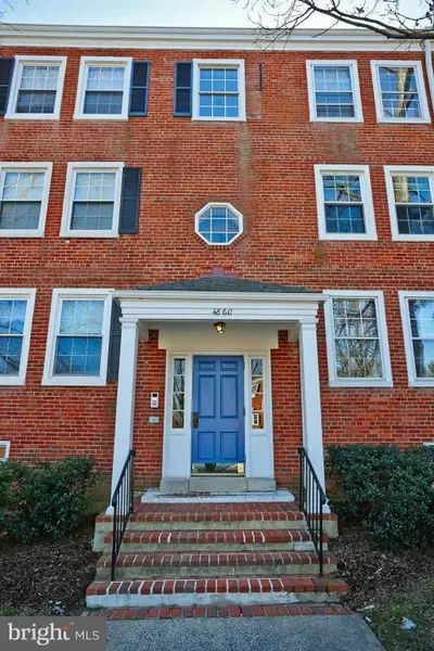 4860 28TH ST S #C2, Arlington, VA 22206