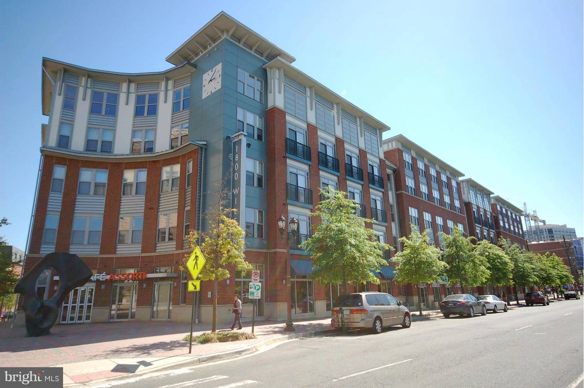 Arlington, VA 22201,1800 WILSON BLVD #337