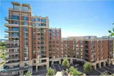 Arlington, VA 22202,3650 GLEBE RD #444