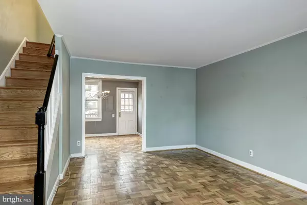 Arlington, VA 22204,1400 EDGEWOOD ST S #523