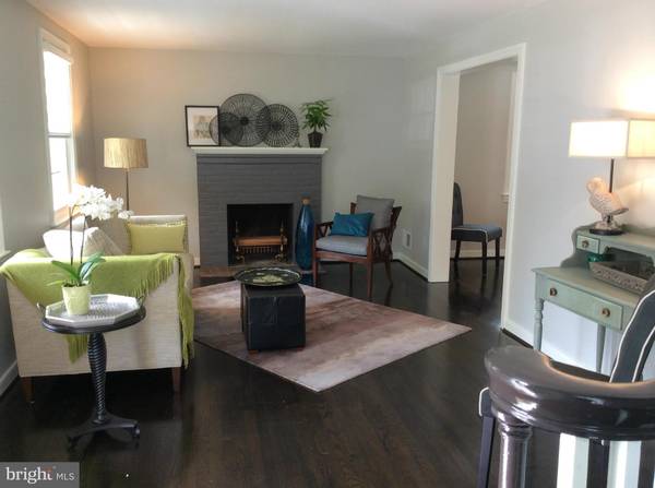 Arlington, VA 22205,928 N. LEBANON ST