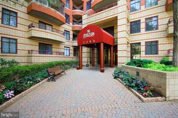 2400 CLARENDON BLVD #603, Arlington, VA 22201