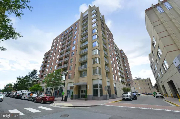 1020 HIGHLAND ST #423, Arlington, VA 22201