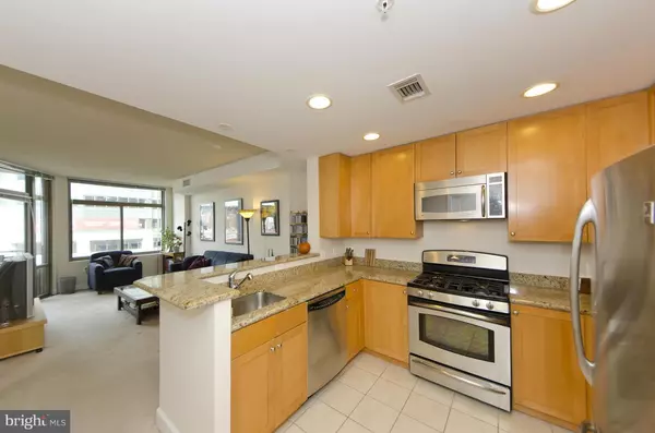 Arlington, VA 22202,3600 GLEBE RD #311W