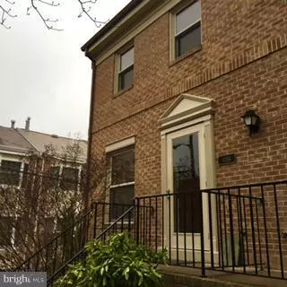 1118 TAYLOR ST #2, Arlington, VA 22201