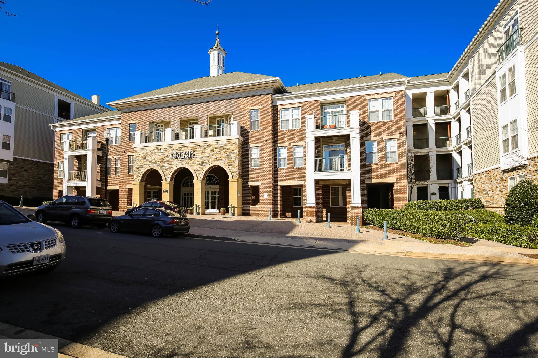 Arlington, VA 22206,2055 26TH ST S #5-302
