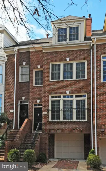 1546 COLONIAL TER, Arlington, VA 22209