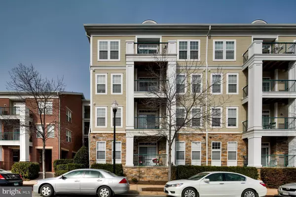 Arlington, VA 22206,2301 25TH ST S #4-401