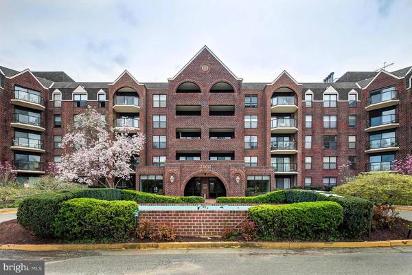 2100 LEE HWY #449, Arlington, VA 22201