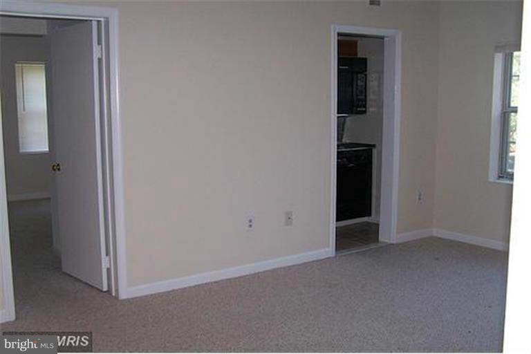 Arlington, VA 22201,1816 QUEENS LN #4-226
