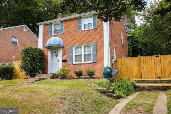 5037 12TH ST S, Arlington, VA 22204