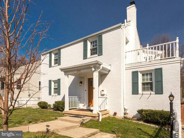 2721 LANG ST S, Arlington, VA 22206