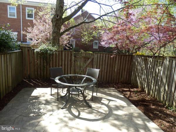 Arlington, VA 22206,3362 WAKEFIELD ST S #A