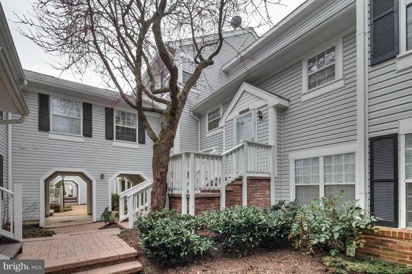 Arlington, VA 22206,2913 WOODLEY ST S #D