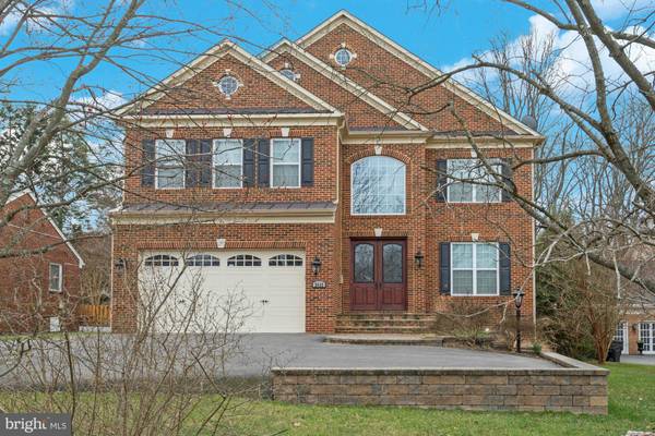 2632 MILITARY RD, Arlington, VA 22207