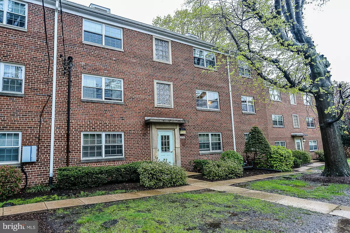 Arlington, VA 22204,5226 8TH RD S #5