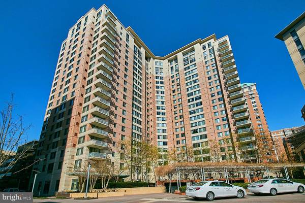 851 GLEBE RD N #1712, Arlington, VA 22203