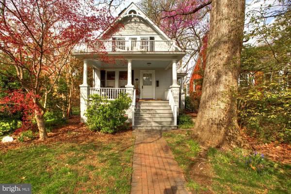 1318 WAKEFIELD ST N, Arlington, VA 22207