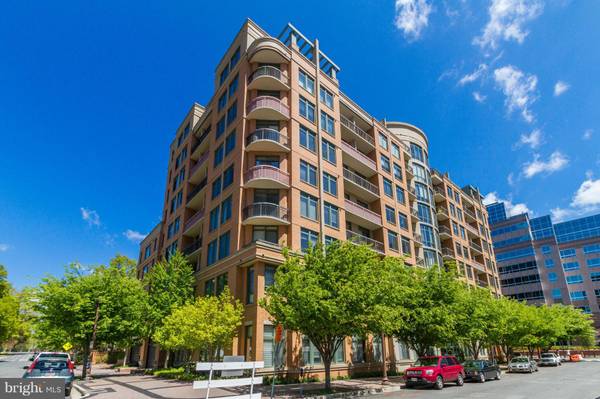 3625 10TH ST N #604, Arlington, VA 22201