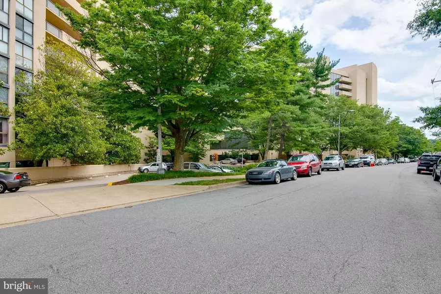 1101 ARLINGTON RIDGE RD #311, Arlington, VA 22202