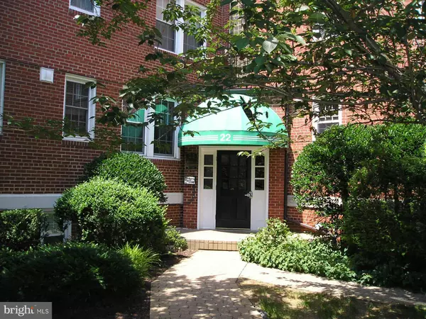 22 S. OLD GLEBE RD #306-D, Arlington, VA 22204