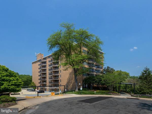 2030 ADAMS ST #206, Arlington, VA 22201