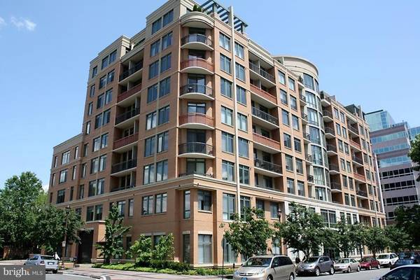 3625 10TH ST N #801, Arlington, VA 22201