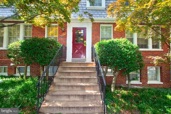 Arlington, VA 22201,1903 KEY BLVD #550