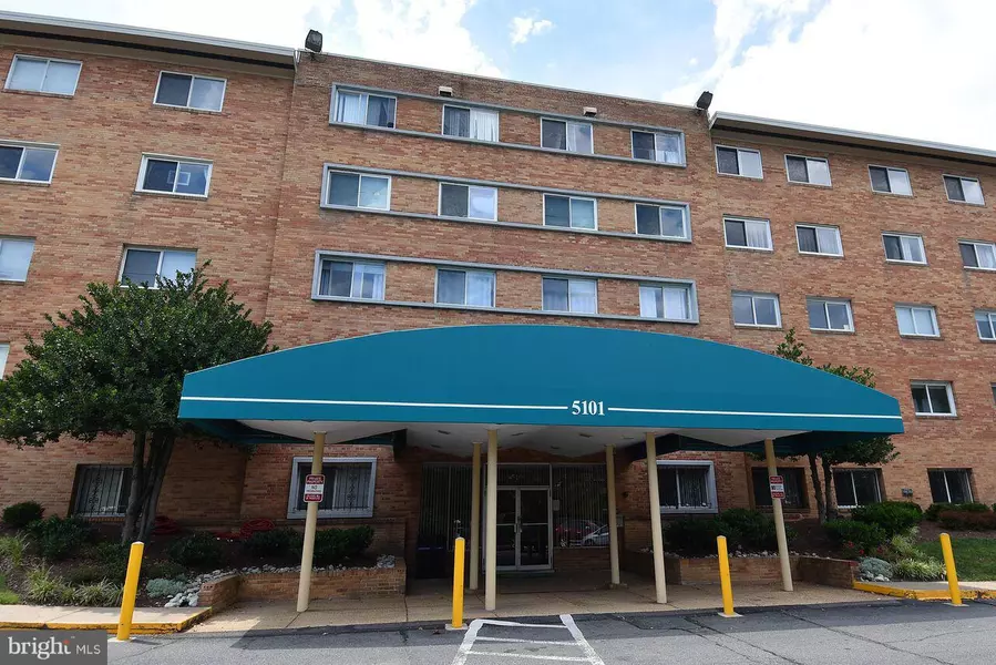 5101 8TH RD S #312, Arlington, VA 22204