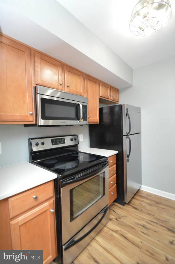 Arlington, VA 22201,1024 UTAH ST N #121