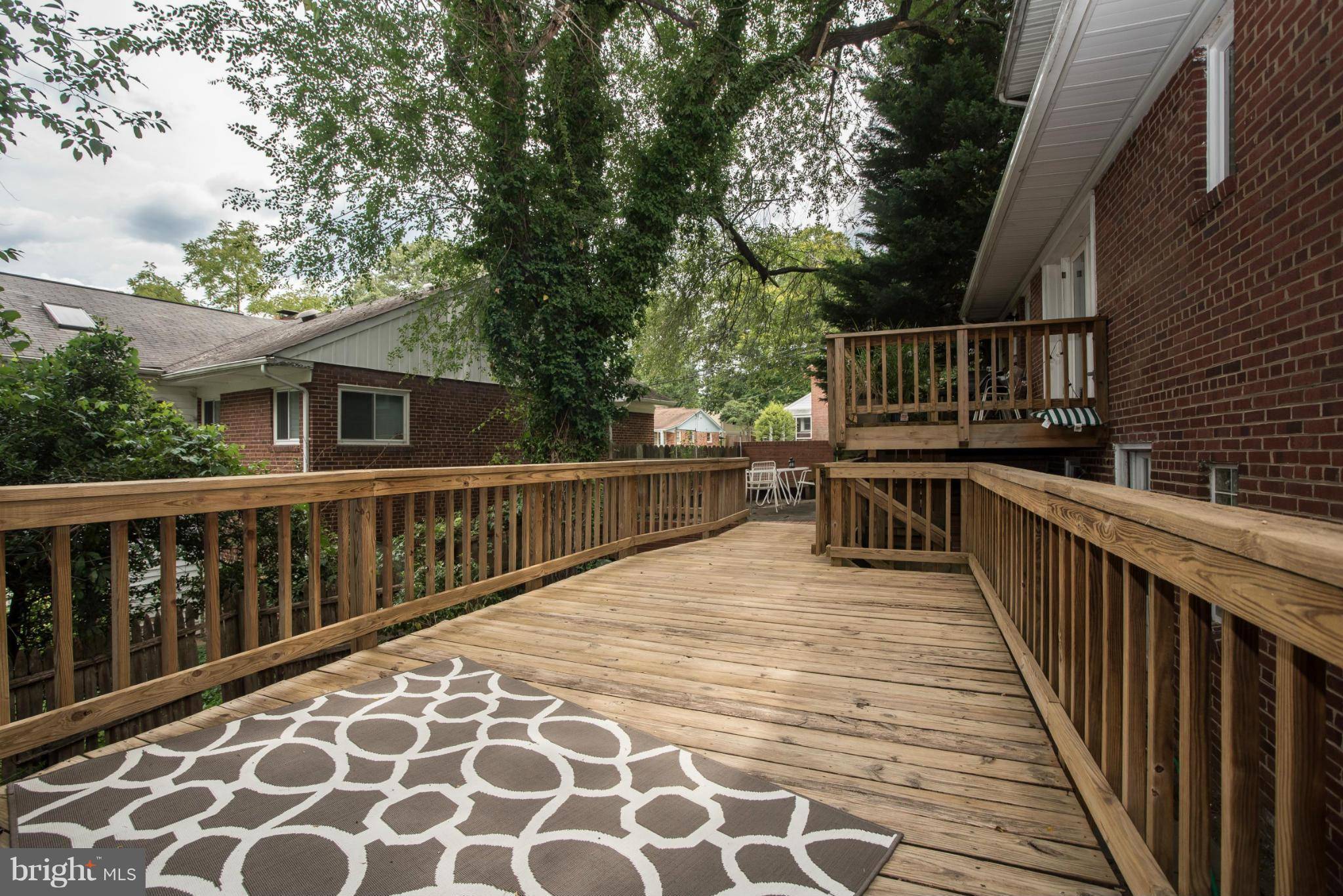 Arlington, VA 22202,2615 HAYES ST