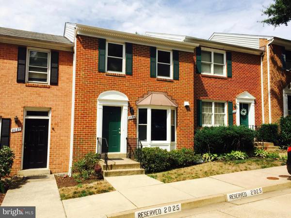 2025 GLEBE RD S, Arlington, VA 22204