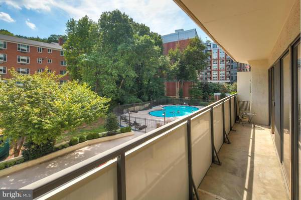 5300 COLUMBIA PIKE #208, Arlington, VA 22204