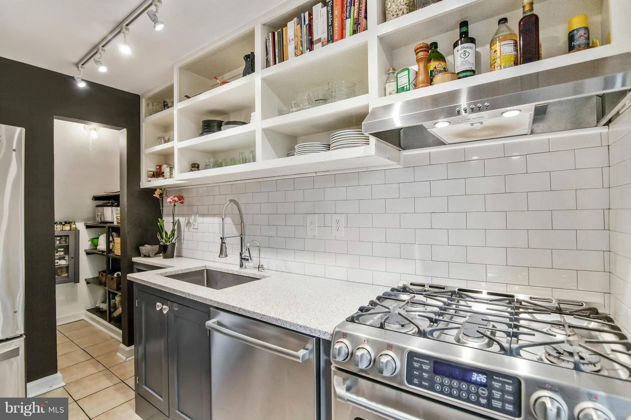 Arlington, VA 22204,2804-C 16TH RD S #2804C