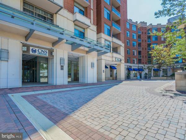 Arlington, VA 22202,3650 GLEBE RD #440