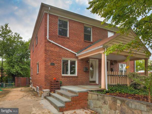 708 ORME ST S, Arlington, VA 22204