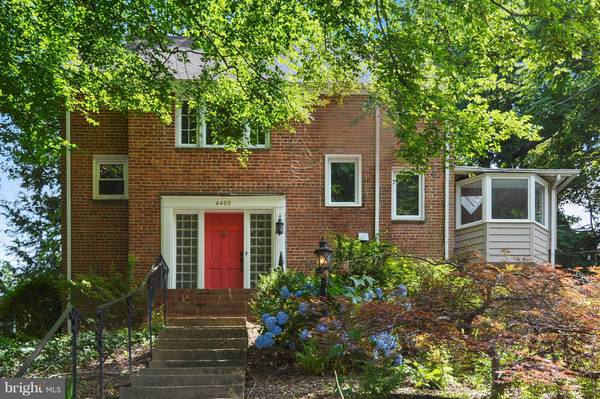 4400 VACATION LN, Arlington, VA 22207