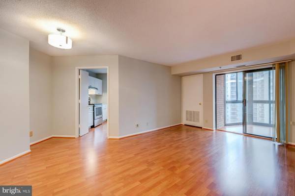 Arlington, VA 22203,900 STAFFORD ST #1518