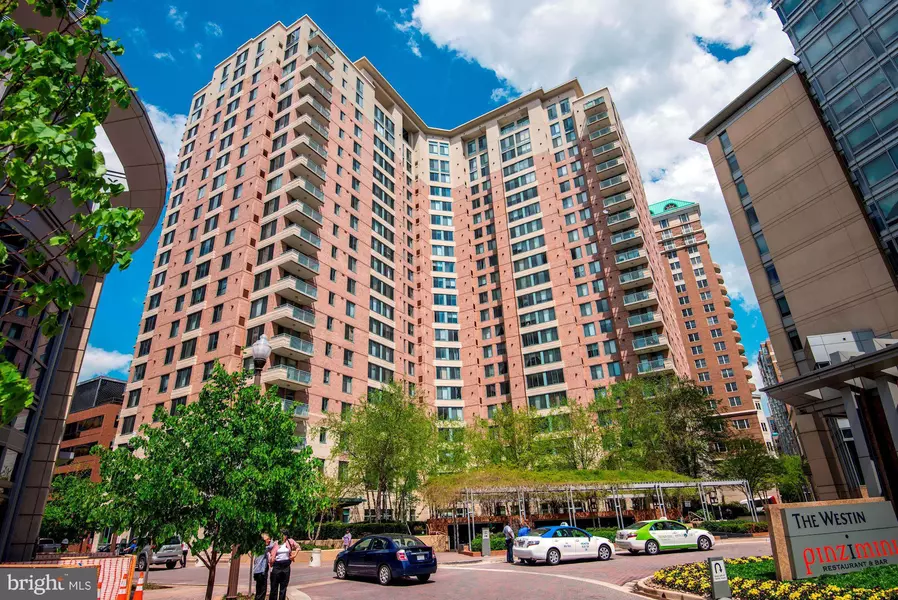 851 GLEBE RD N #1505, Arlington, VA 22203