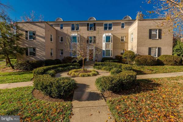 814 ARLINGTON MILL DR #6-203, Arlington, VA 22204