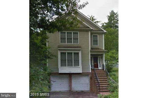 1038 22ND ST S, Arlington, VA 22202