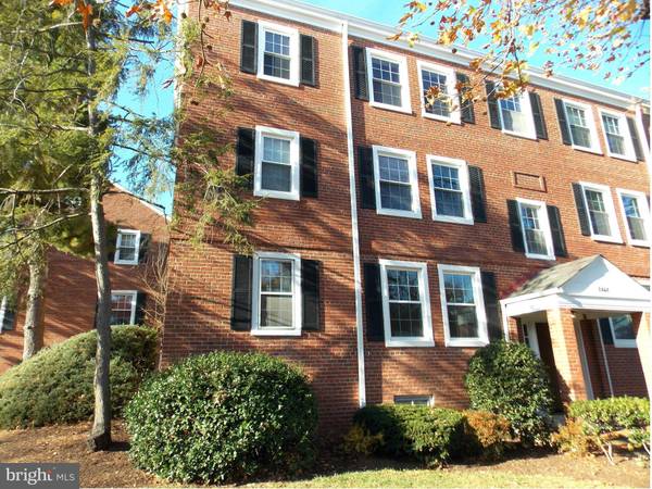 2868 ABINGDON ST #A1, Arlington, VA 22206