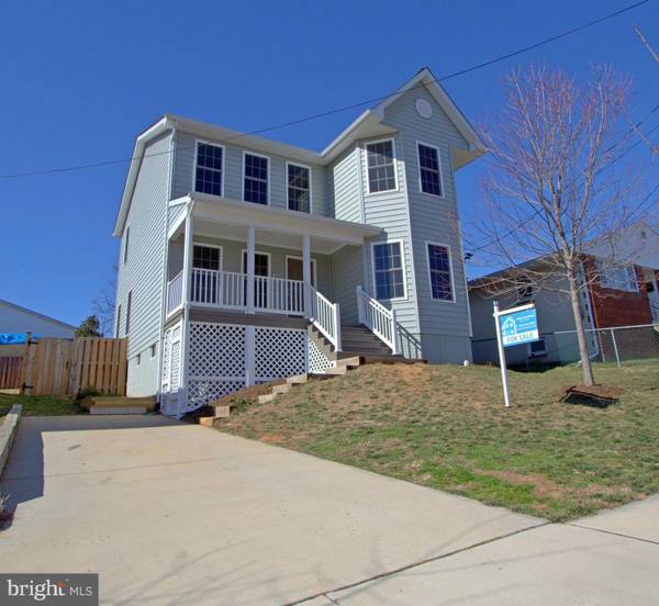 2008 LOWELL ST S, Arlington, VA 22204